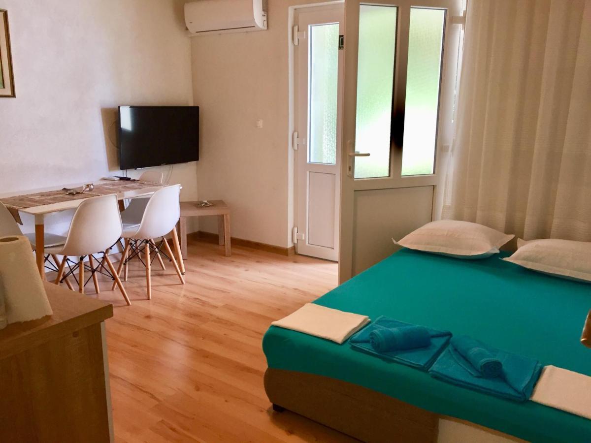 Apartman Ruzica 马卡尔斯卡 外观 照片