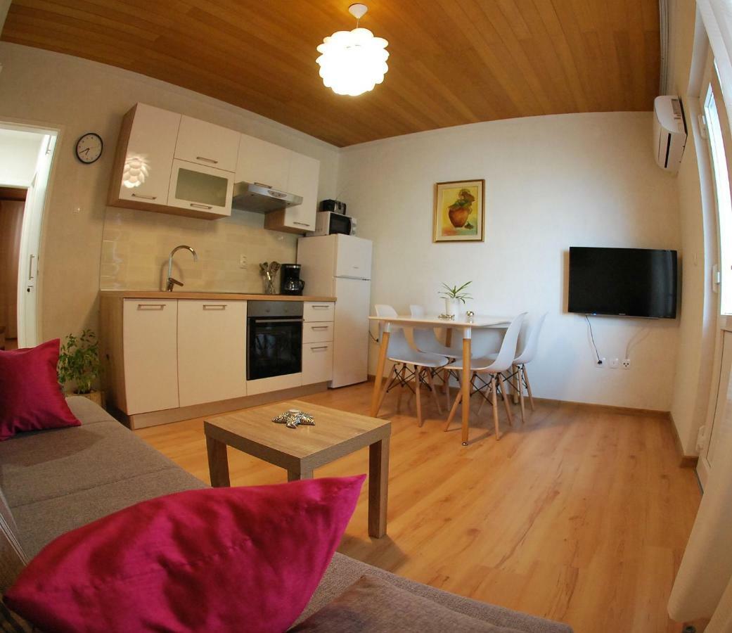 Apartman Ruzica 马卡尔斯卡 外观 照片